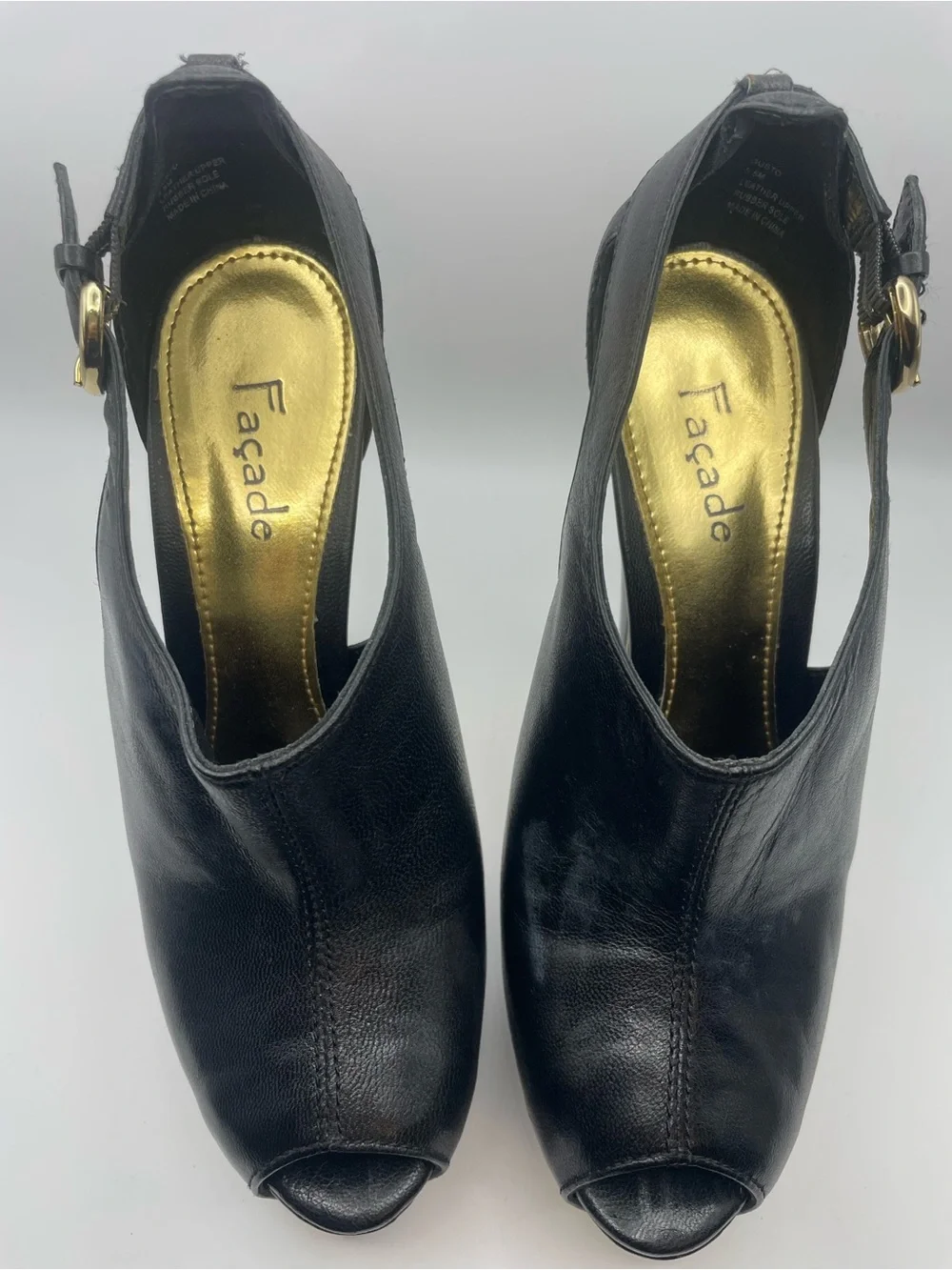 Façade Black Booties size 5.5